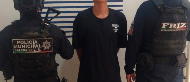 Uno de los aprehendidos 536270038 4043259610502946 3809266887487110027 n