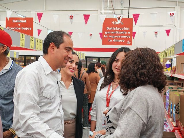 Jose Saldivar empleos