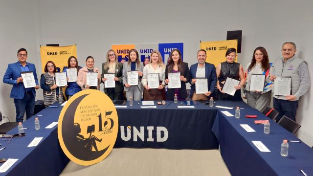 Representantes de varias instancias que promoverán la lectura en el sector juvenil Suscribieron compromiso