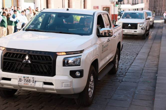 David Monreal reafirmó su apoyo a la política humanista en materia de salud WhatsApp Image 2025 08 19 at 11.10.16 AM