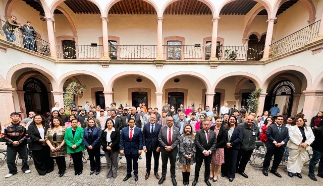 Intercambio de ideas y experiencias WhatsApp Image 2025 11 24 at 2.38.46 PM