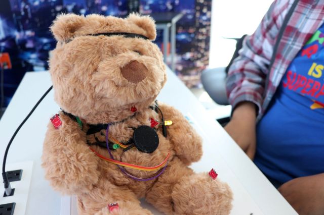 Es un sistema personalizado que responde a necesidades específicas de personas con dicho trastorno WhatsApp Image 2025 12 30 at 14.26.12