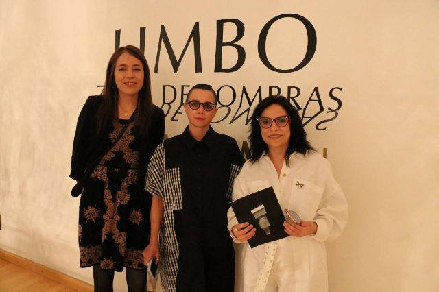 Al centro, Sofía Crimen WhatsApp Image 2026 03 19 at 9.09.44 PM