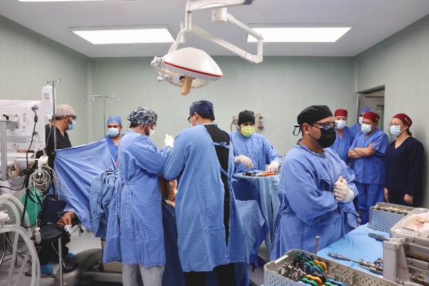 Destacan inversión en el sector salud WhatsApp Image 2026 04 10 at 5.09.03 PM