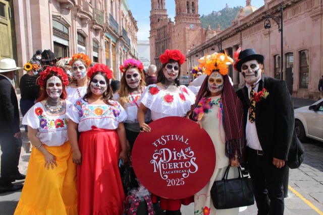 cuatro copy copy copy