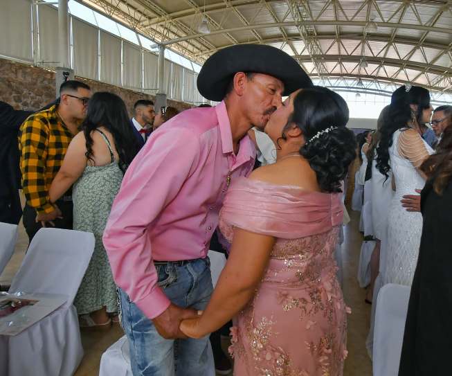 e3d6887a 9f11 44cd 8643 722b5bb0ba75