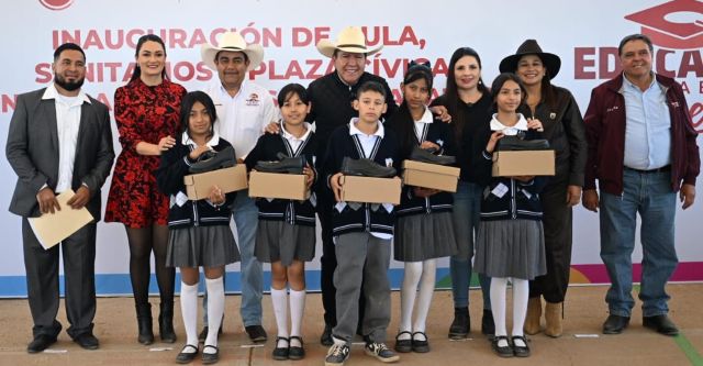 Arranca el programa de entrega de calzado escolar entrega calzado