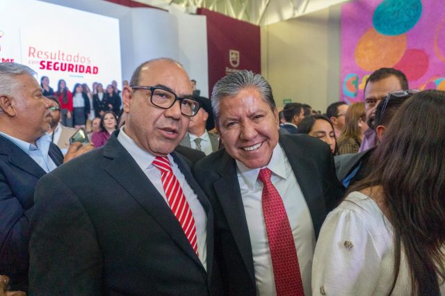 Ángel Román y David Monreal tras el 4o Informe gob rector copy