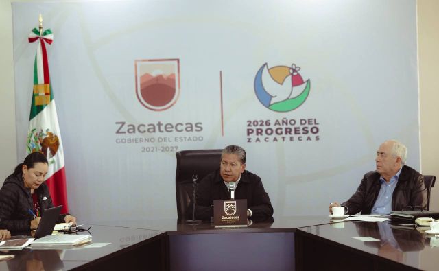 Reunión del gobernador y los funcionarios federales gobernador y