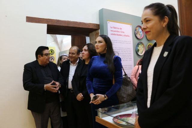 inauguracion de la charola