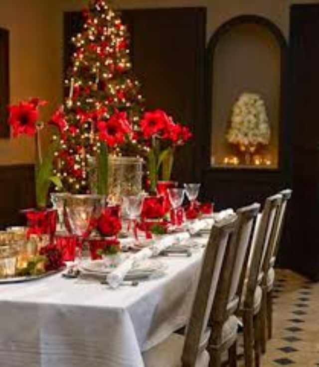 La silla vacía tiene el dolor de la ausencia, la impotencia frente a la impunidad, la rabia de la incertidumbre... (foto Internet) las sillas vacias copy copy