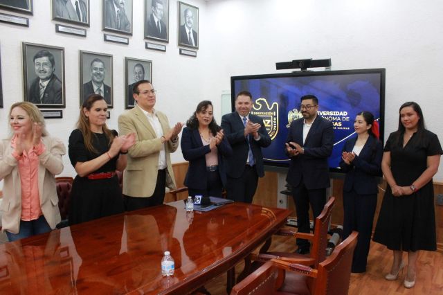 Foto cortesía, ceremonia de toma de protesta de ese Consejo protestan