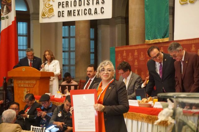 Jael Alvarado premio