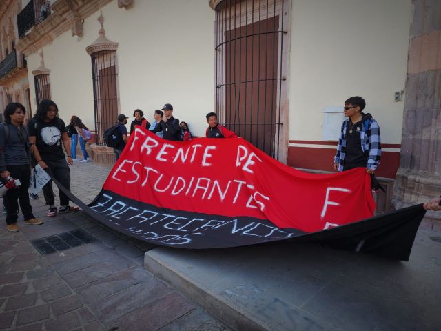 Frente de estudiantes