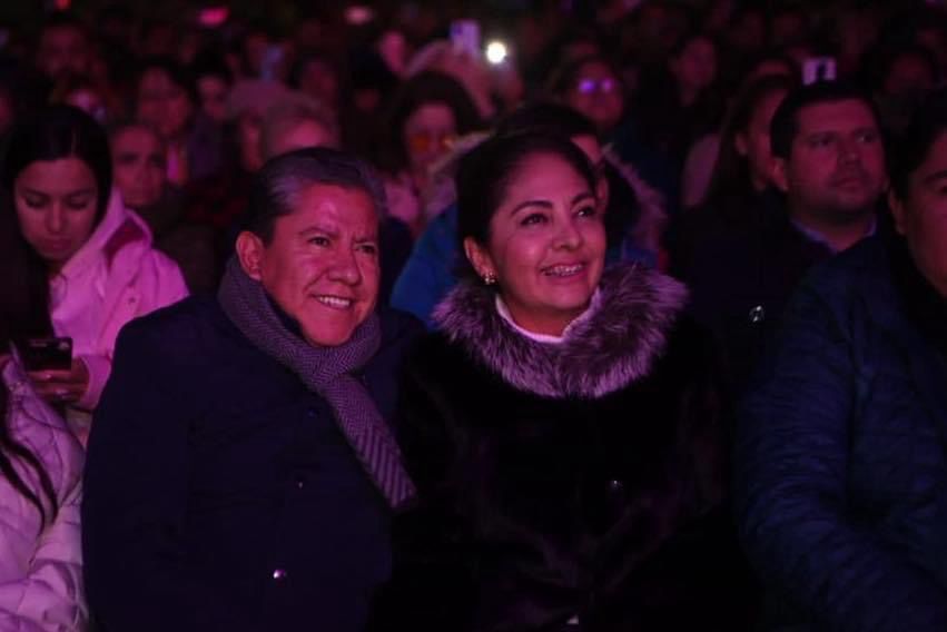 gobernador y señora