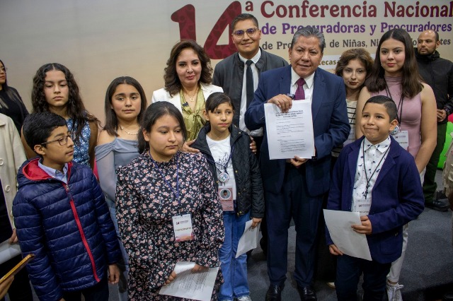 El acto se realizó en la Conferencia Nacional de Procuradoras y Procuradores WhatsApp Image 2025 04 10 at 4.30.24 PM