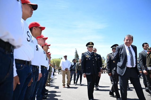 Se tomó protesta de Bandera de los soldados del Servicio Militar Nacional, Clase 2006, remisos y mujeres voluntarias gobernador zona militar