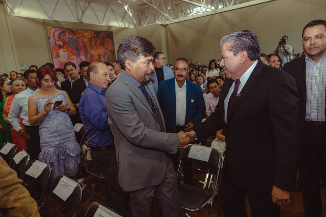 multitud maestros