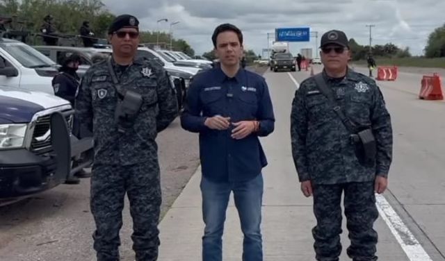 Los secretarios general Rodrigo Reyes y de Seguridad Arturo Medina, así como el subsecretario Ginés Jaime Ruiz seguridad carreteras copy copy