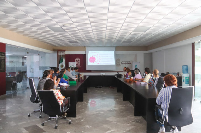 Capacita Ayuntamiento de Guadalupe a Mipymes en gestión virtual