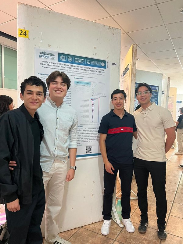 248 2026 Estudiantes de Ingeniería Biomédica de la UAZ destacan en las XXXVIII Jornadas Médicas (2)