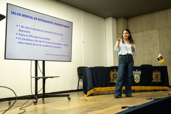 212 2026 Hackatón Atenea impulsa proyectos que transforman problemas en soluciones (1)