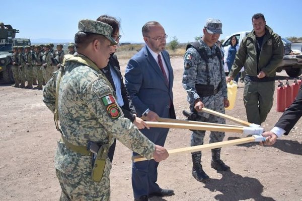 Autoridades  proceden a la quema