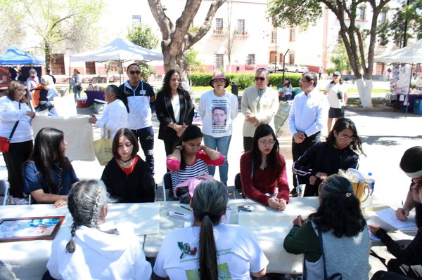 216 2026 UAZ y colectivos de madres buscadoras unen esfuerzos para mantener viva la memoria de sus famil (6)