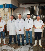 515 2026 La Unidad Académica de Medicina Veterinaria y Zootecnia convierte 800 litros de leche en apre