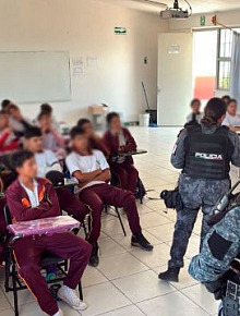 policias estudiantes