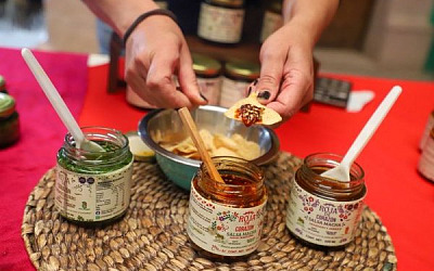 Delicia de productos y manos zacatecanas