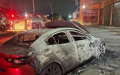 INCENDIO de auto